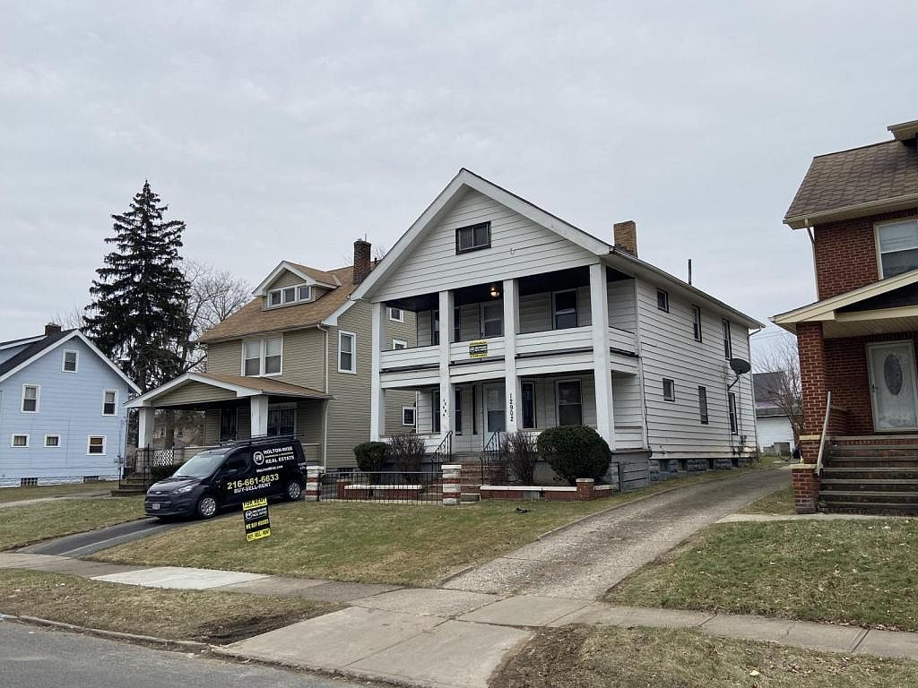 12902 Thornhurst Ave, Garfield Heights, OH 44105 Zillow