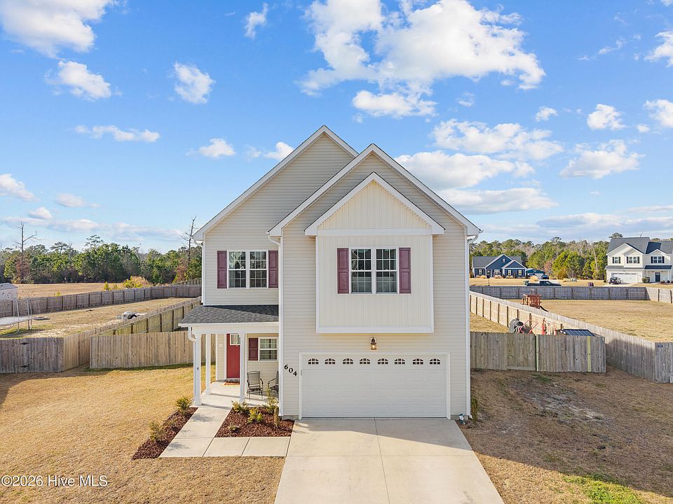 1st image of 604 Ranch Hand Lane