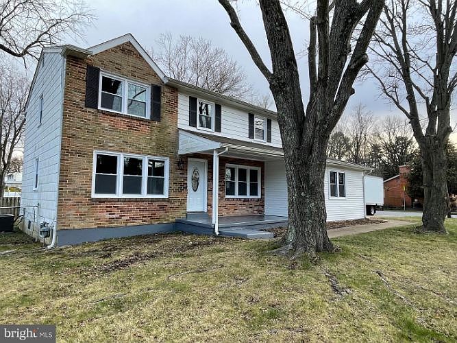 1st image of 1 Elm Ave