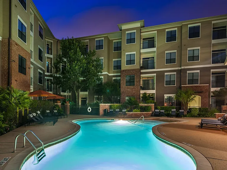 Residences at The Triangle — Photo 25