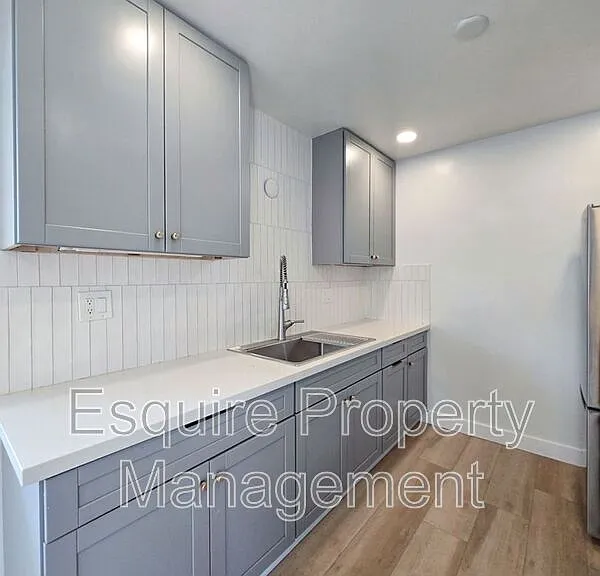 751 W Channel Islands Blvd #6 — Photo 5