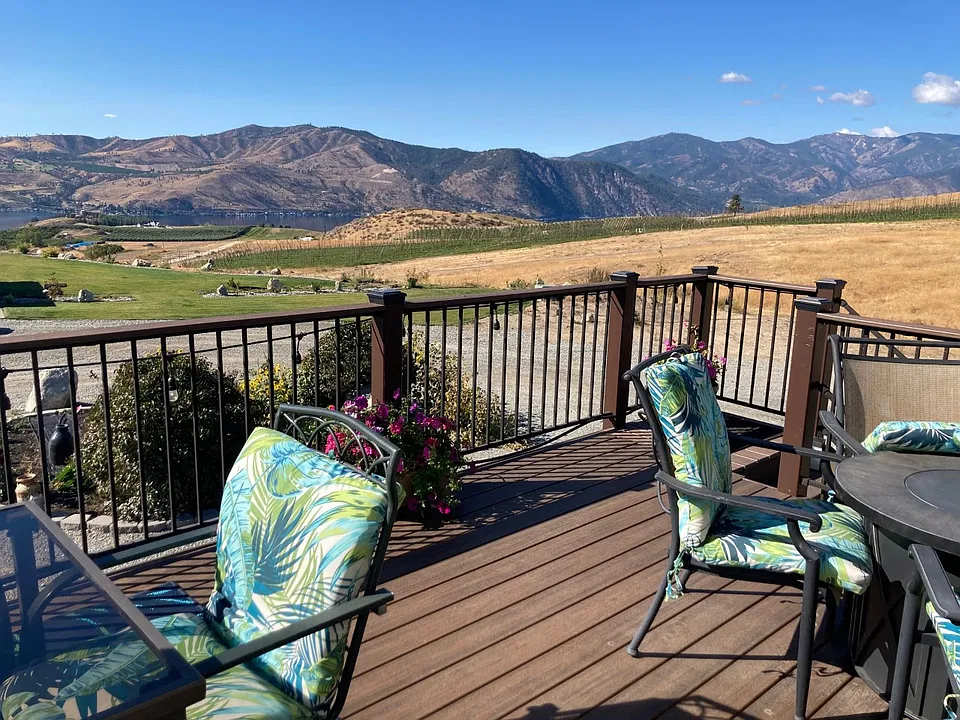 20 Bitterbrush Ln