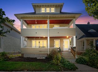 876 Charles Ave, Saint Paul, MN 55104