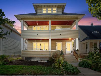 876 Charles Ave, Saint Paul, MN, 55104