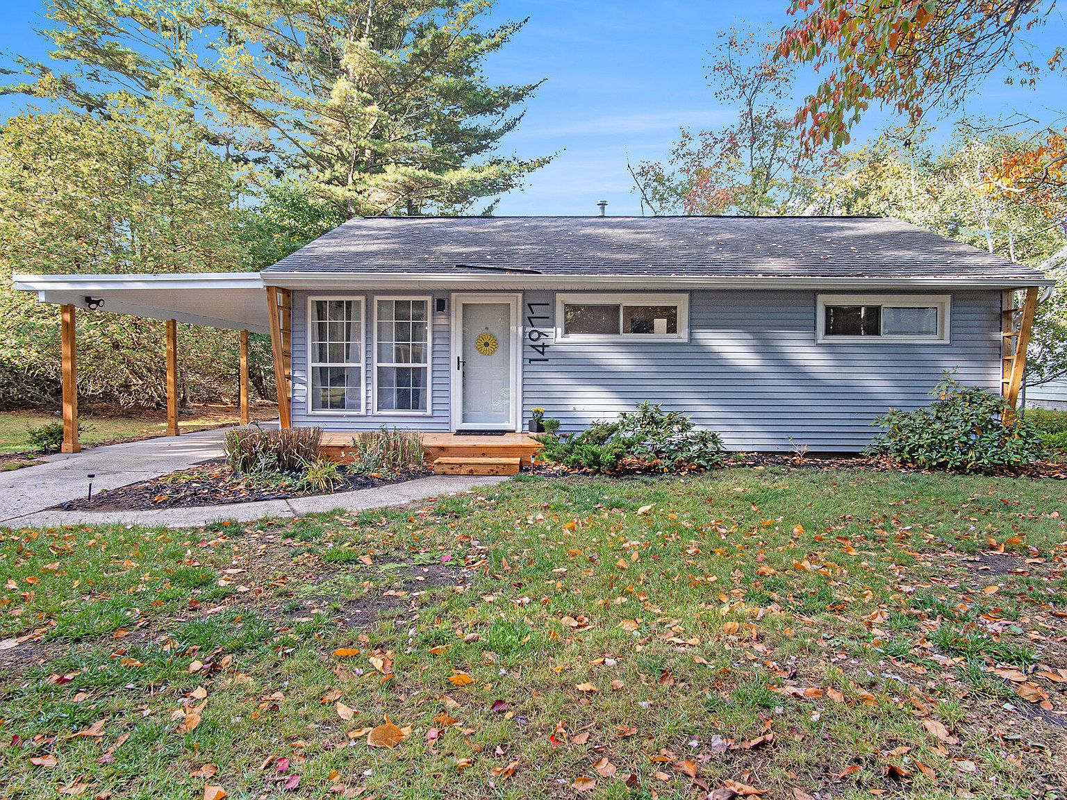 14977 Lakeshore Dr, Grand Haven, MI 49417 Zillow