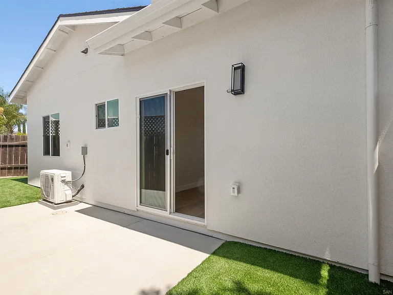 9412 Pike Rd — Photo 24