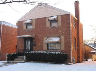 2016 S 24th Ave, Broadview, IL 60155