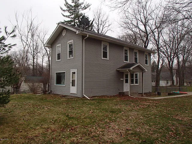 431 N Marshall Ave photo 1