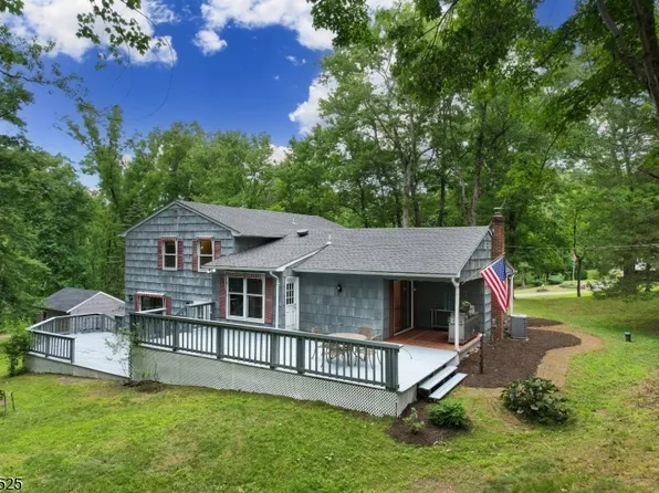 200 Hockenbury Rd, Hillsborough Twp., NJ 08844
