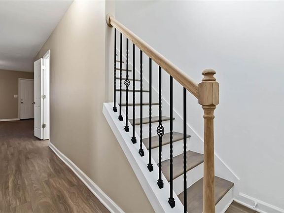 4th image of 2340 Beaver Ruin Rd APT 16