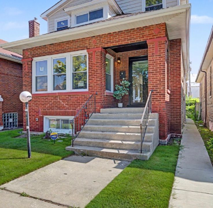 1st image of 8445 S Luella Ave