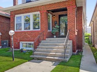 8445 S Luella Ave, Chicago, IL 60617
