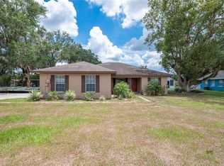 406 SE 3rd St, Fort meade, FL 33841