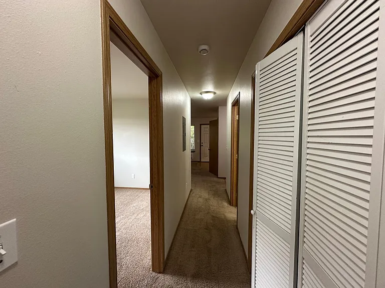 5752 Legoe Ave #202 — Photo 25