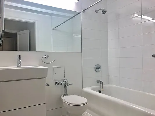 Rented by Stonehenge NYC LLC | media 6