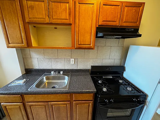 220 Roseville Ave #405 — Photo 4