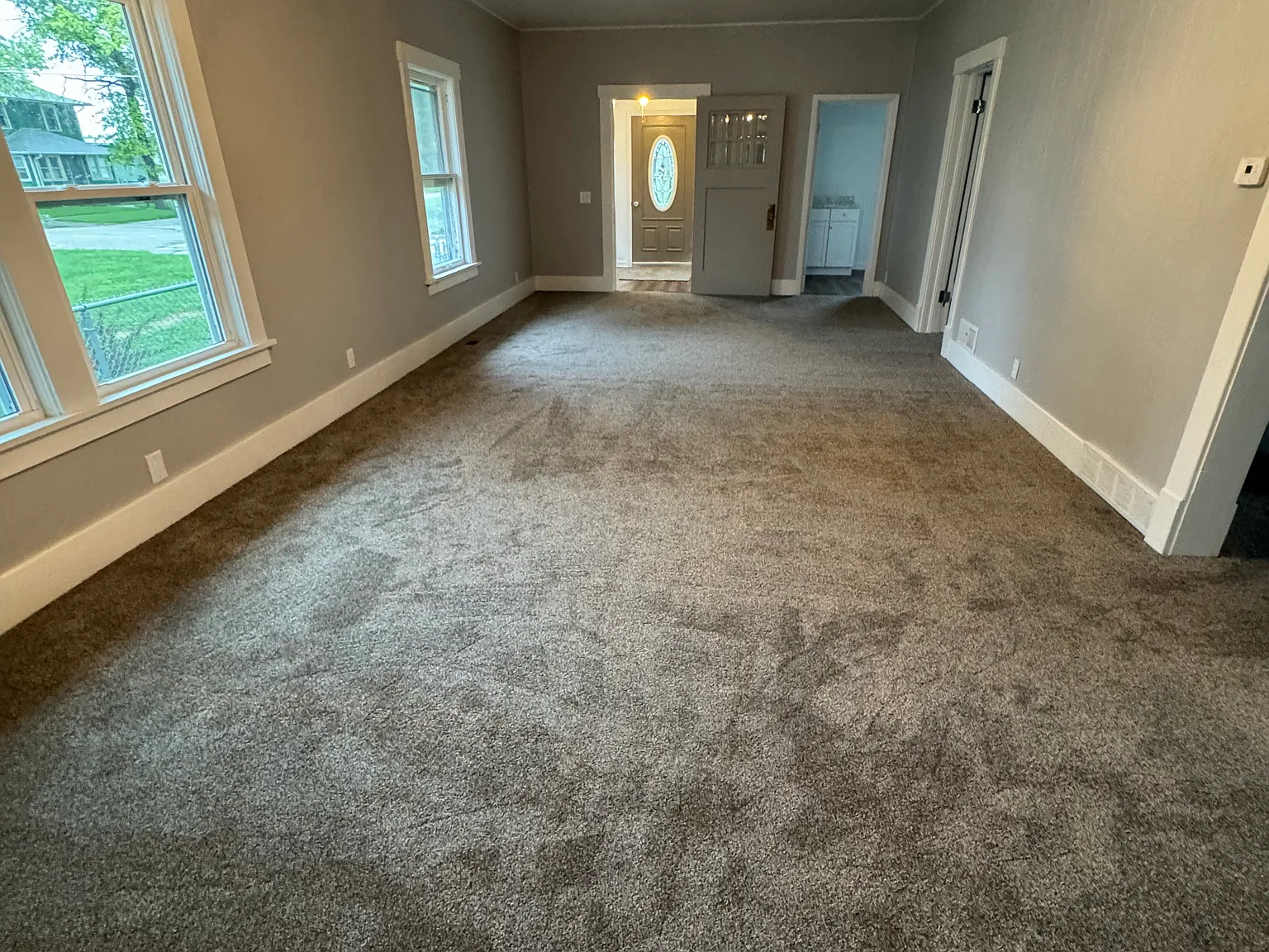 2 bed, 1.5 bath, $900 — Photo 3