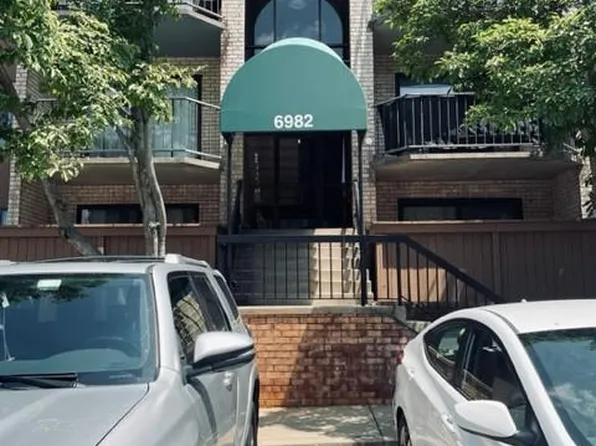 6982 Hanover Pkwy APT 401, Greenbelt, MD 20770