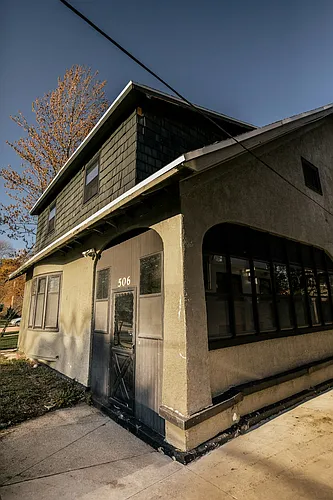 506 Prospect Ave SE #1 Photo 1