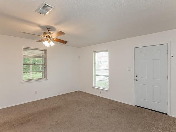 2nd image of 2541 W Highway 287 Byp