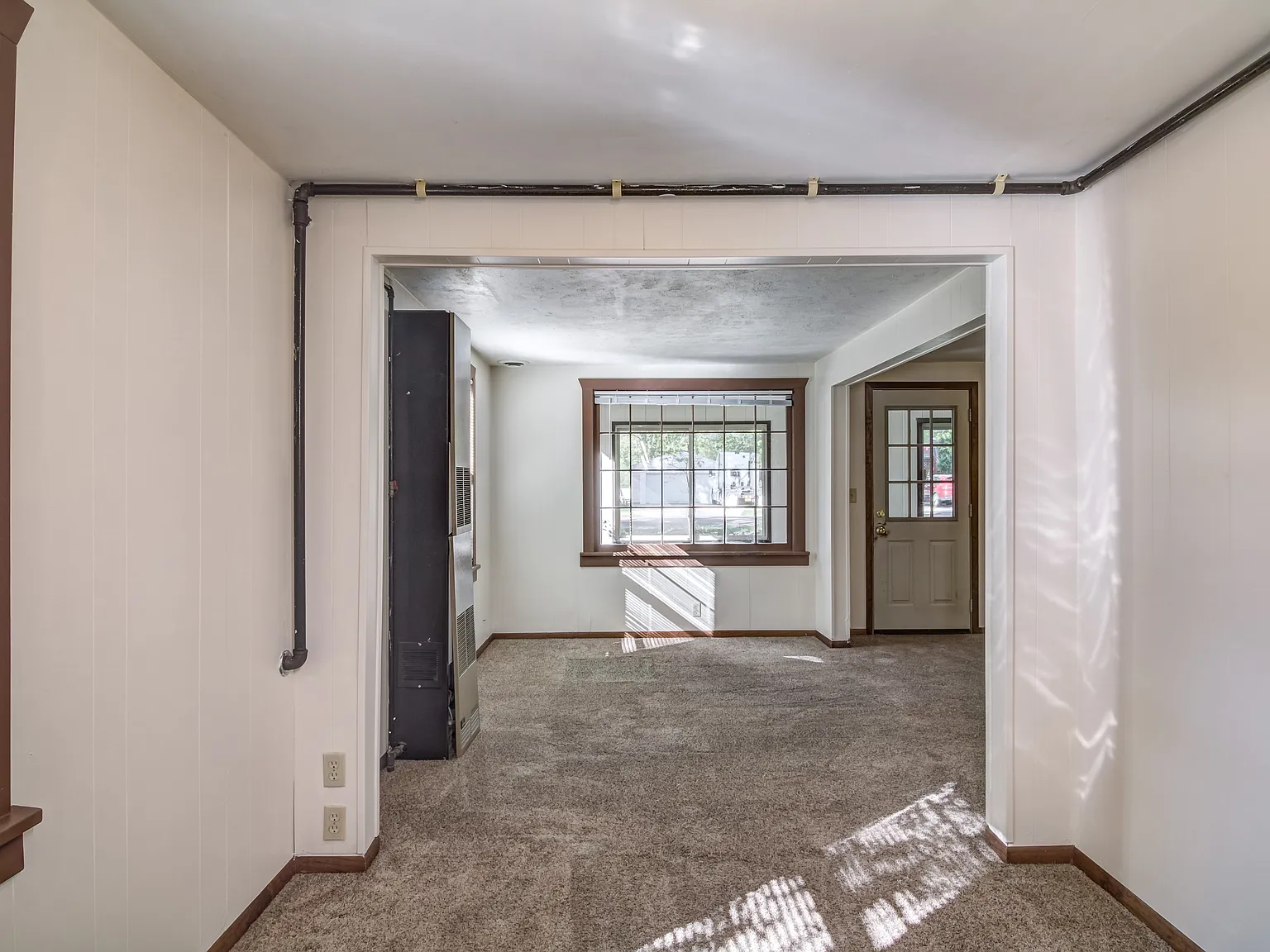 2 bed, 960 sqft, $1,250 — Photo 4