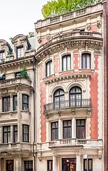 9 East 88th Street in Carnegie Hill