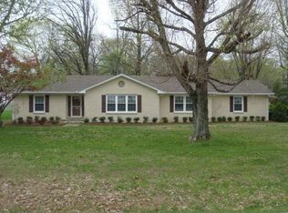 201 Pyle Ln, Hopkinsville, KY 42240
