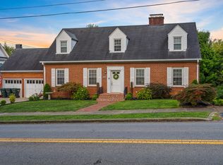 320 N Main St, Greeneville, TN 37745