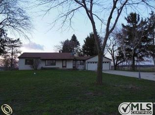 4418 Jewell Rd, Howell, MI 48843