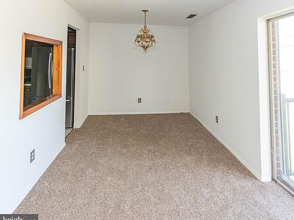 4th image of 453 Moores Mill Rd APT 3