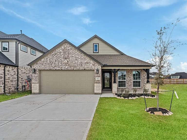 2623 Rusty Carabeen Ct — Photo 1