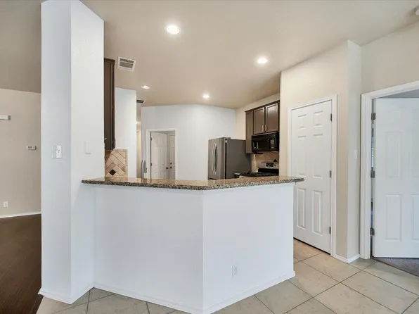 2304 Robby Ln, Cedar Park, TX 78613