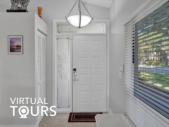 5th image of 1140 NW 105th Way