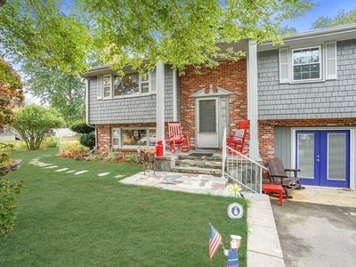 71 Randall Shea Dr, Swansea, MA, 02777