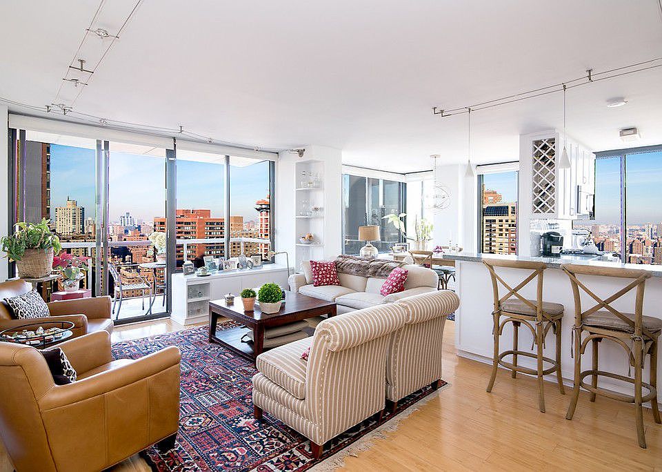 1st image of 300 E 93rd St APT 36B