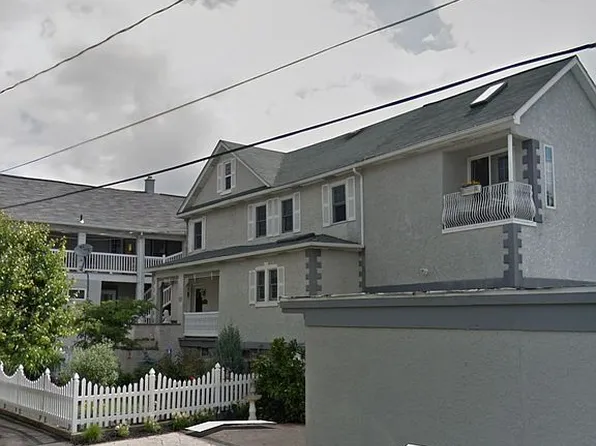 119 Harrison St, Dunmore, PA 18512