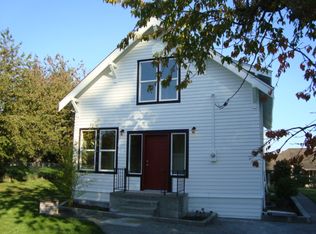 1092 NW Liberty Ln, Poulsbo, WA 98370