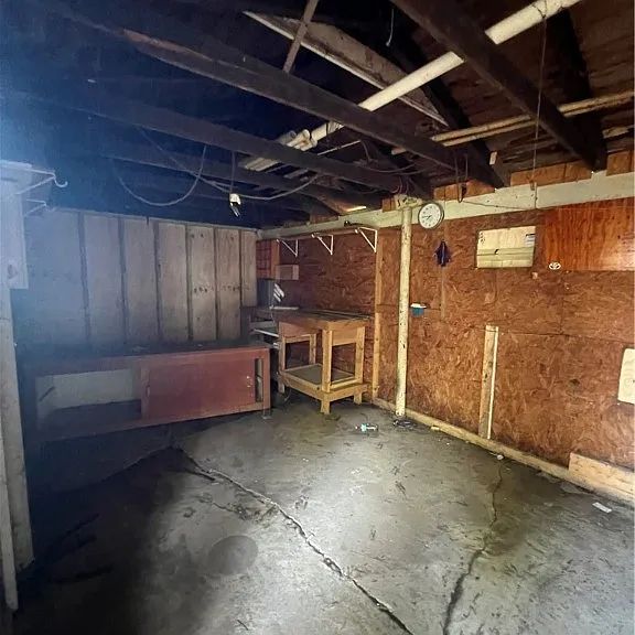 3907 Woodlawn St — Photo 22