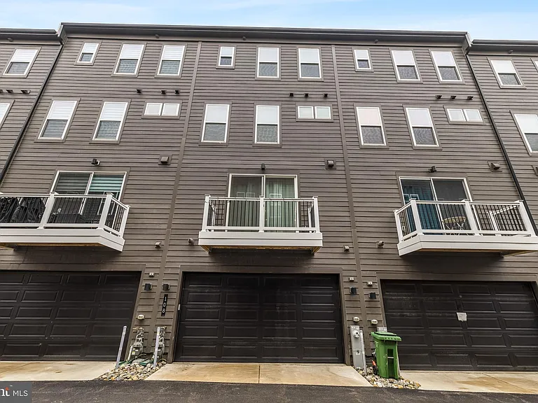 108 Glass Ln — Photo 36