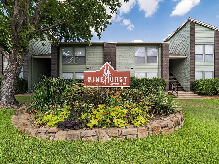 Pinehurst: Signage, at Westdale Hills, TX