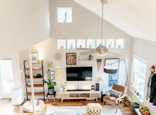 1175 Oak Grove Ave #A, Austin, TX 78702