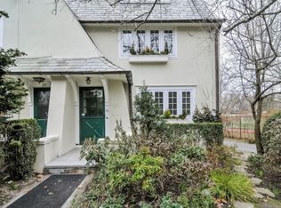 26 Tanglewylde Ave, Bronxville, NY 10708