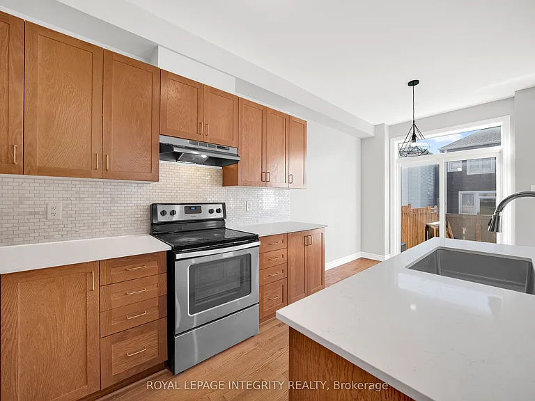 918 Kilbirnie Dr — Photo 13