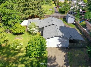 910 Pacific Park Dr SE, Lacey, WA 98503