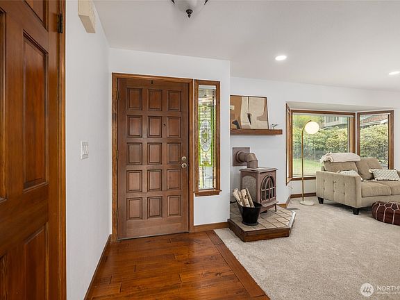 3rd image of 3400 Trumpeter Drive