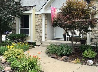 5113 NE Ash Grove Pl, Lees Summit, MO 64064
