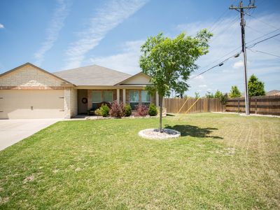 200 Bauxite Dr, Jarrell, TX, 76537