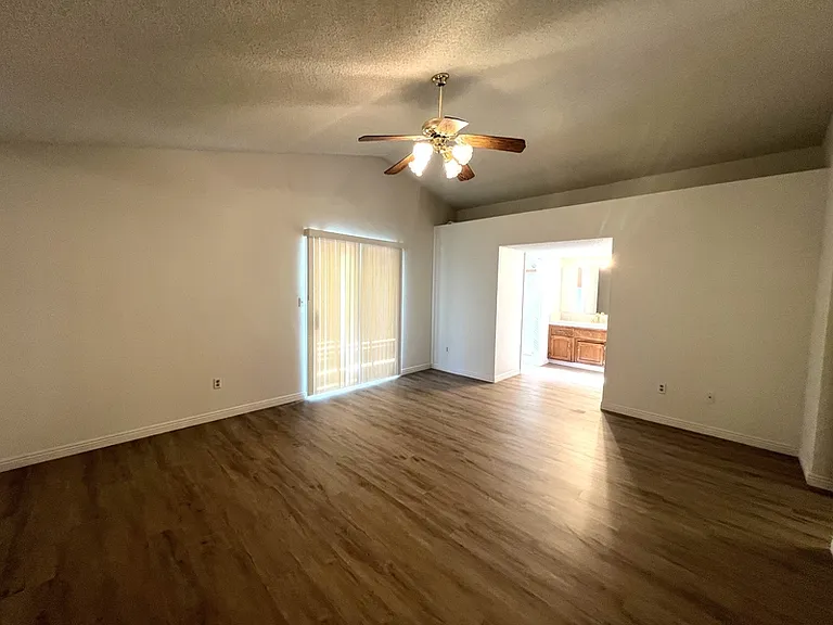 14009 Christella Ct — Photo 13