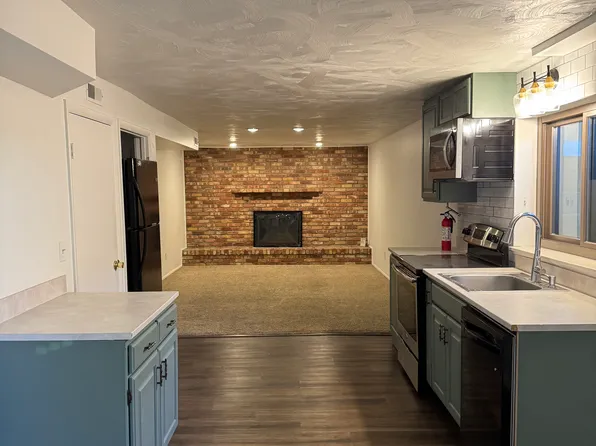 2044 W Cedar Breaks Dr, Salt Lake City, UT 84129