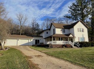 31372 Loyd St, Cazenovia, WI 53924
